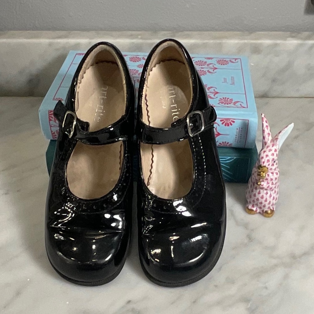 Start Rite Black Patent Mary Jane Shoes Size 1.5 Youth